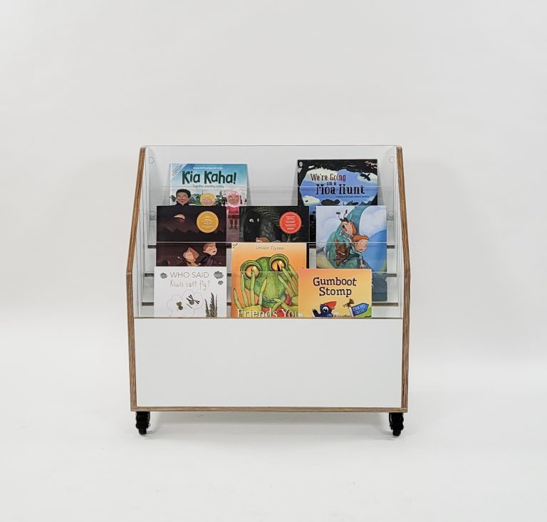 Sloping book shelf 800L 6