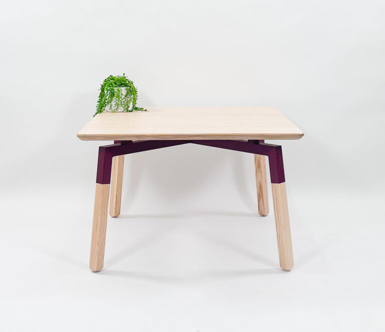 ELLIE Square Table 1